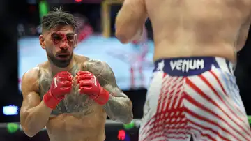 Antena 3 Deportes (15-06-26) Ilia Topuria pierde por primera vez en el cumpleaños de Donald Trump: Justin Gaethje le quita la corona de la UFC Antena 3 Deportes (15-06-26) Ilia Topuria pierde por primera vez en el cumpleaños de Donald Trump: Justin Gaethje le quita la corona de la UFC