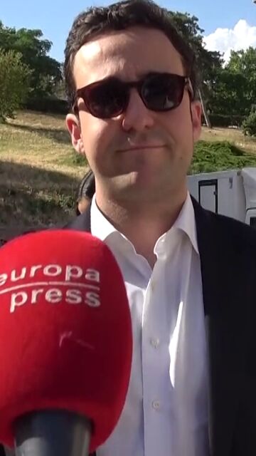 Froilán hablando con la prensa