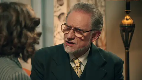 “Santiago está enterrado en esa finca” Marta le confiesa a su padre la razón por la que no pueden vender la casa de los Montes “Santiago está enterrado en esa finca” Marta le confiesa a su padre la razón por la que no pueden vender la casa de los Montes