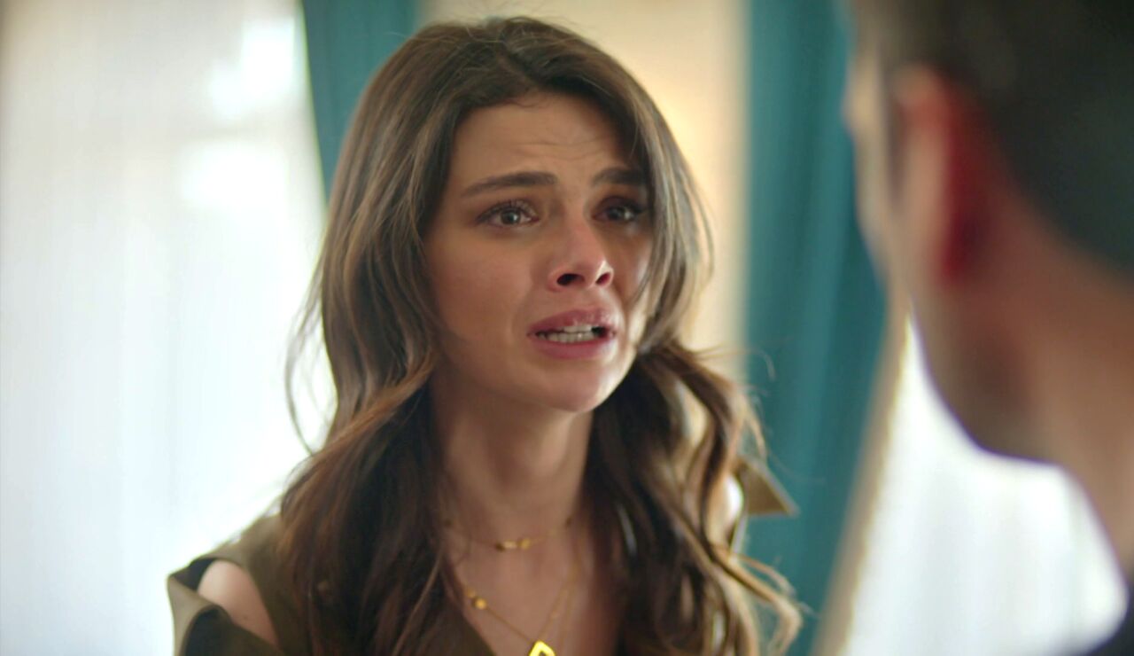 "&iexcl;Estoy hasta las narices!": el dur&iacute;simo cara a cara entre Alya y los Albora tras salir a la luz el pasado de Boran 