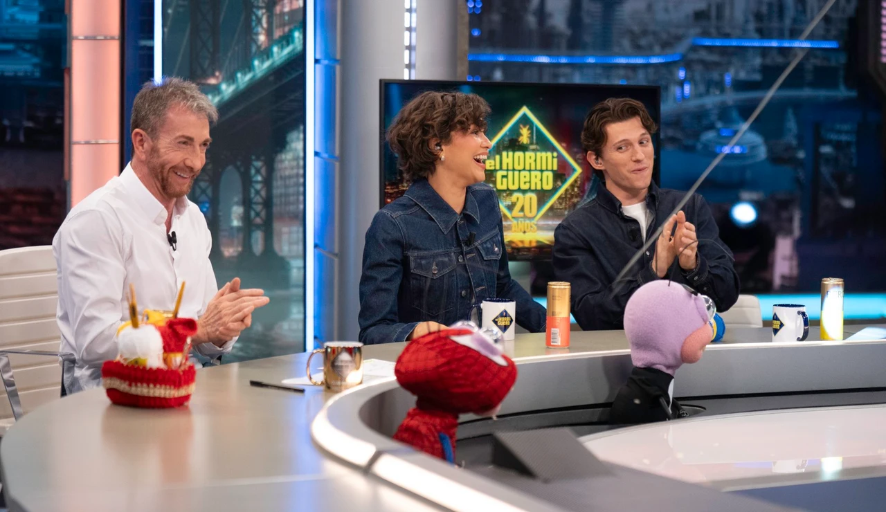 Trancas y Barrancas ponen a prueba la velocidad de reacción de Tom Holland y Zendaya