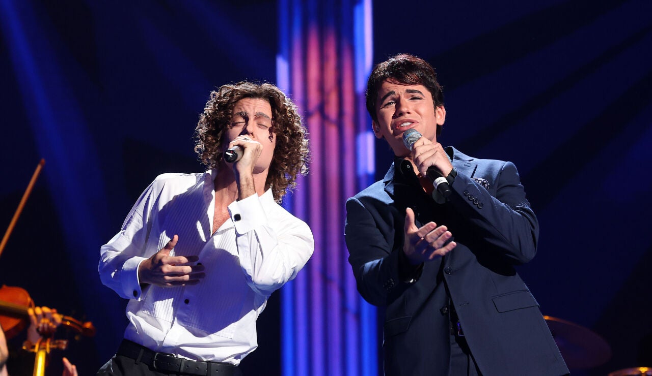 &iexcl;Menuda dupla! Mart&iacute;n Savi y Mikel Herzog Jr. nos erizan la piel como Luis Fonsi y David Bisbal