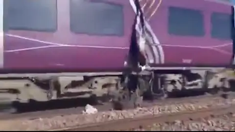 Dos trenes colisionan en Bedford Antena 3 Noticias