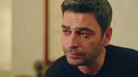 La enfermedad de Fikriye acerca a Alya y Cihan como nunca antes La enfermedad de Fikriye acerca a Alya y Cihan como nunca antes