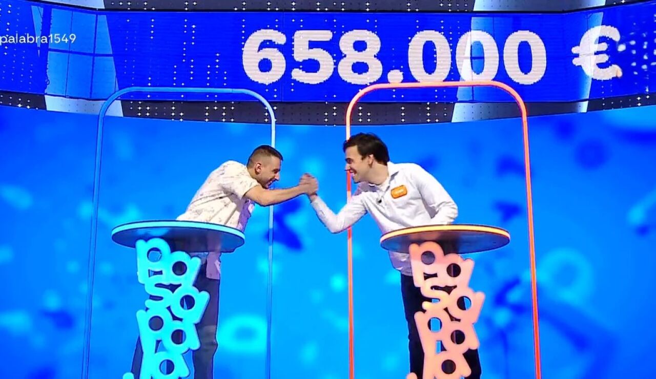 Fren&eacute;tico empate entre Javier y David en su primer duelo en AlaZ de Pasapalabra