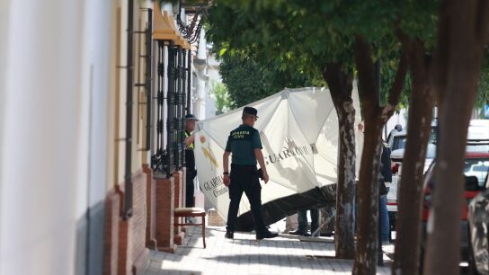 Agentes de la Guardia Civil en el lugar de los hechos