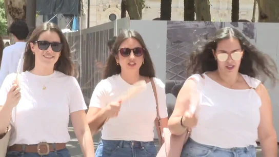 La primera ola de calor del verano dispara los termómetros hasta los 40 grados La primera ola de calor del verano dispara los termómetros hasta los 40 grados
