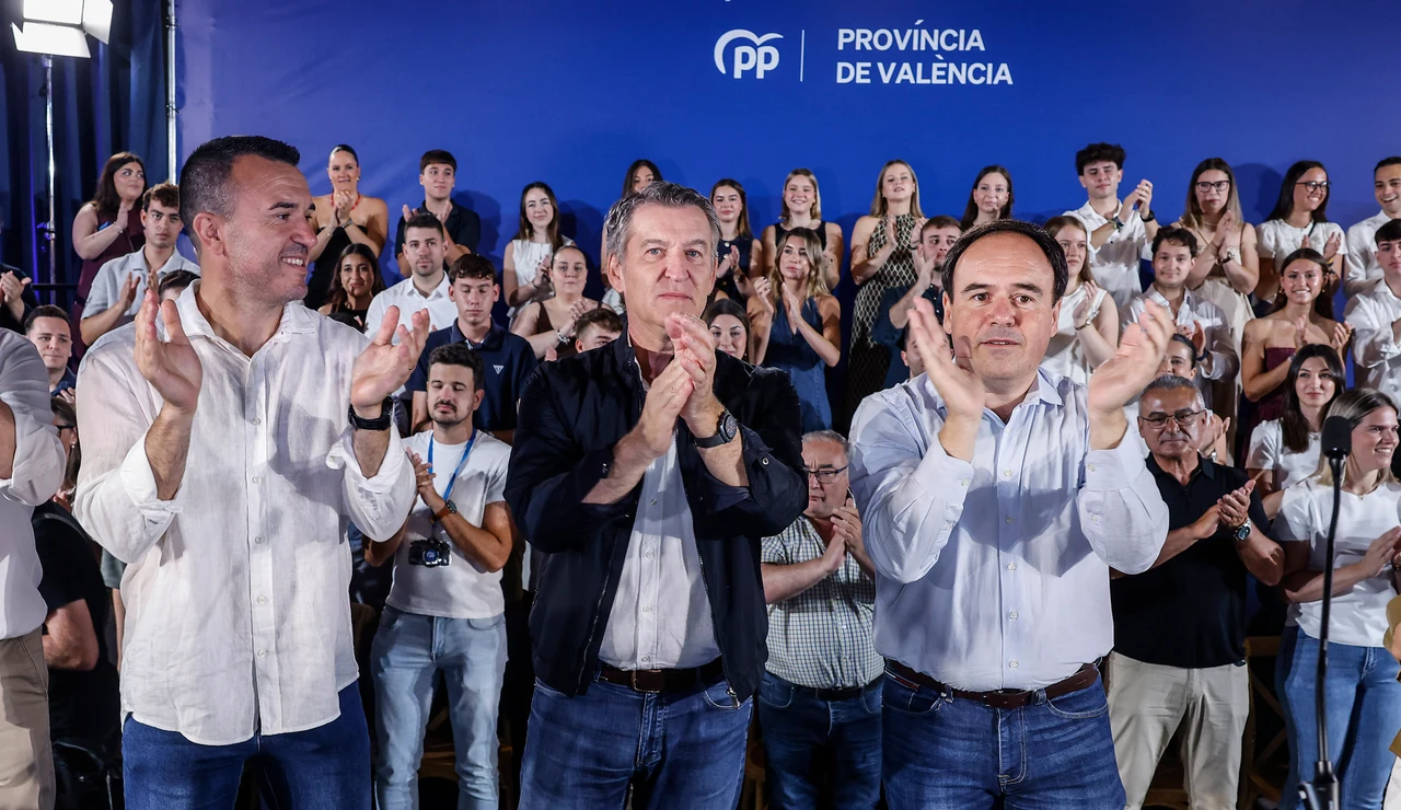 Feijóo carga contra Sánchez: "Impedir la moción para pedir elecciones es la degradación máxima del sanchismo"