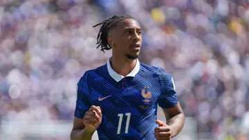 Michael Olise en un partido con la Selección de Francia Michael Olise en un partido con la Selección de Francia