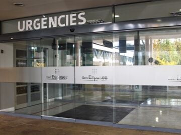 Puerta de Urgencias de un hospital 
