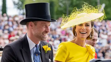 El príncipe Guillermo junto a Kate Middleton recientemente en Ascot El príncipe Guillermo junto a Kate Middleton recientemente en Ascot