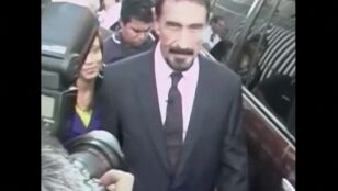 John McAfee se suicida