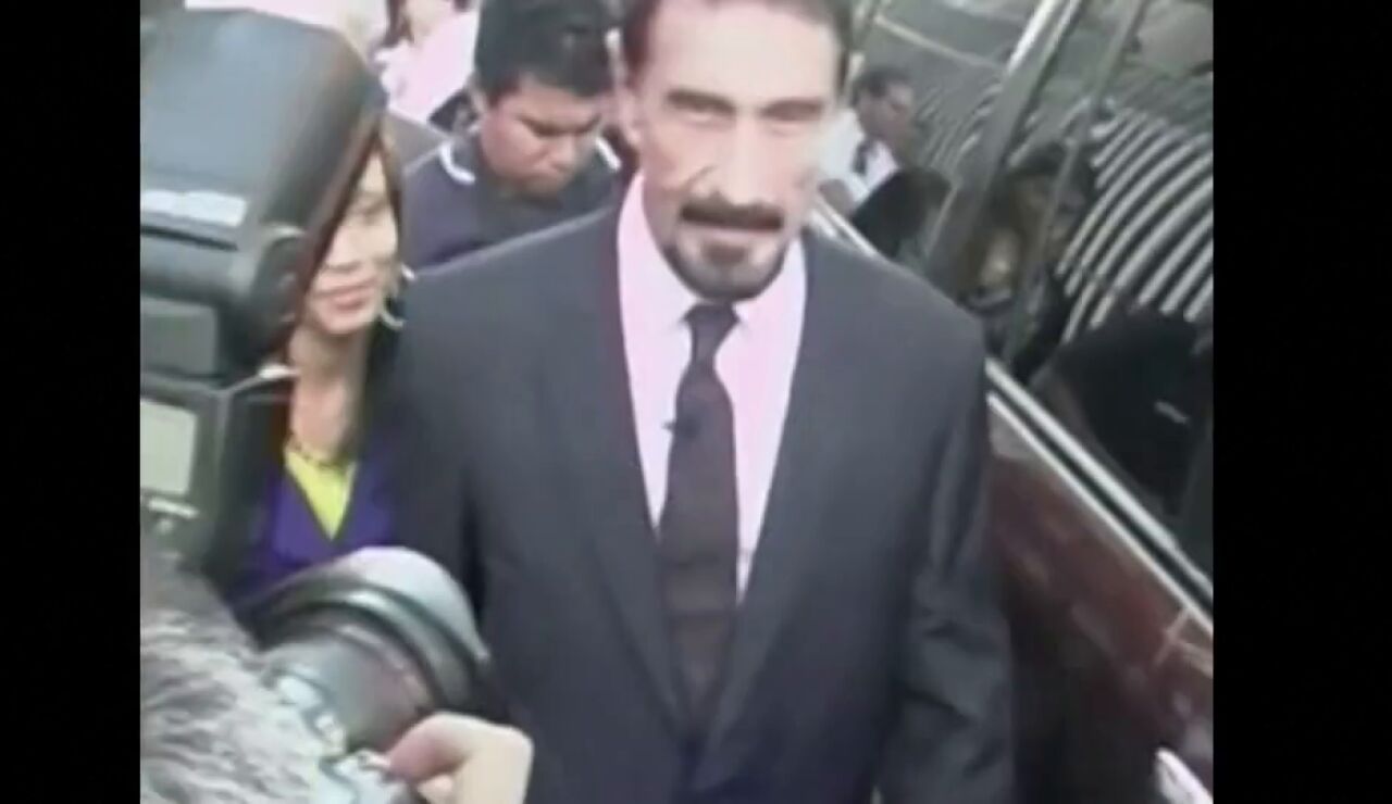 John McAfee se suicida