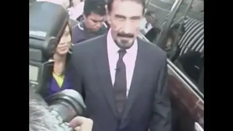 John McAfee se suicida John McAfee se suicida