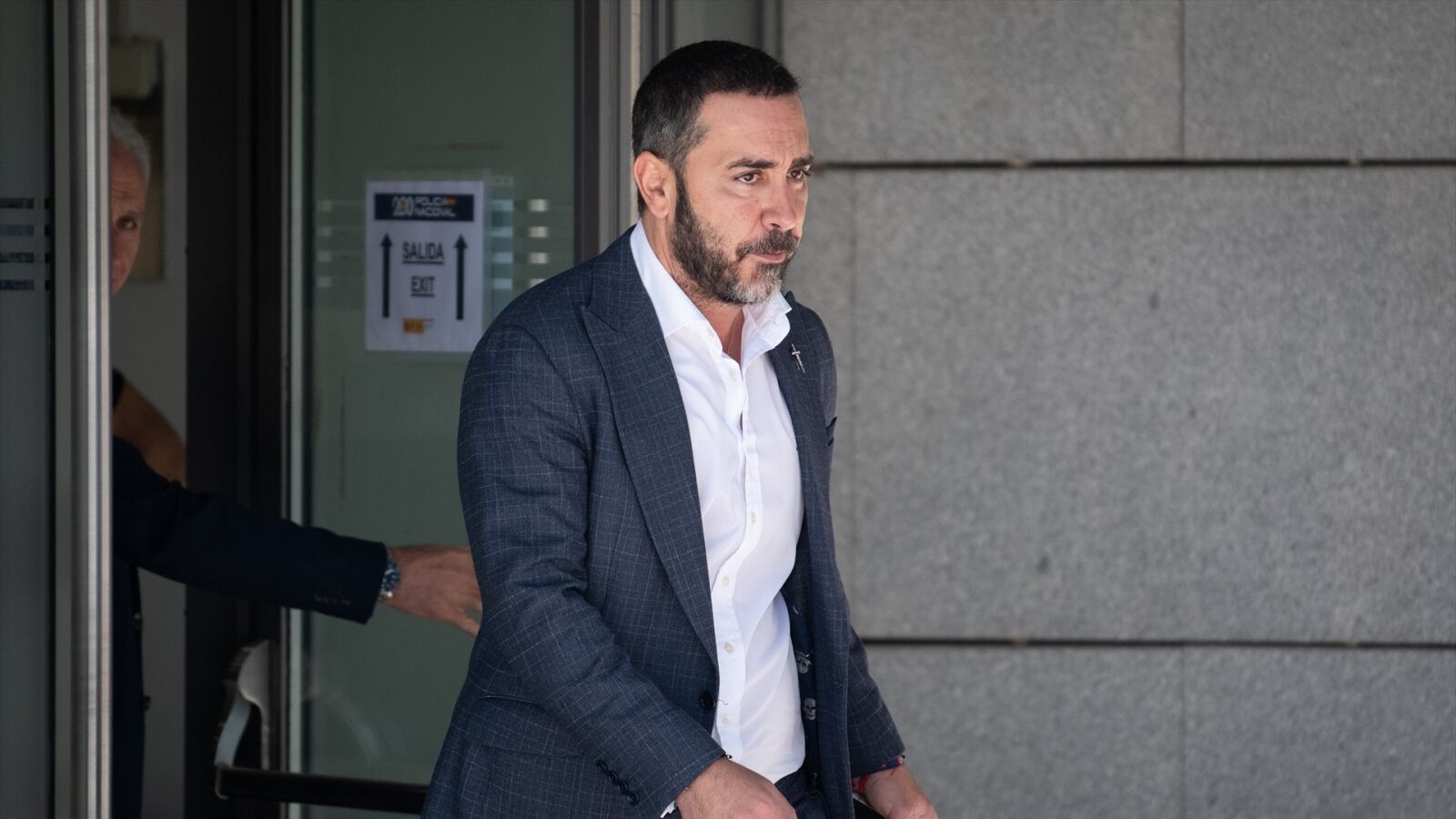 Delcy Rodríguez niega que haya entregado un sobre a Aldama y exige que se retracte