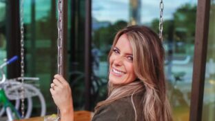 Muere la influencer Carly Douglas tras un c&aacute;ncer de est&oacute;mago