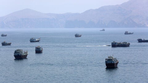 KHASAB, June 20, 2026 -- This photo taken on June 20, 2026 shows the Strait of Hormuz near Khasab, a small town in northern Oman.,Image: 1111433575, License: Rights-managed, Restrictions: , Model Release: no , Credit line: Wen Xinnian / Xinhua News / Europa Press Editorial licence valid only for Spain and 3 MONTHS from the date of the image, then delete it from your archive. For non-editorial and non-licensed use, please contact EUROPA PRESS. Wen Xinnian / Xinhua News / Europa Press / Cont...