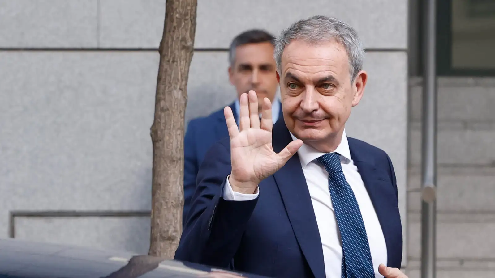 El juez Calama autoriza a la UDEF a investigar las cuentas bancarias de Zapatero y de su entorno