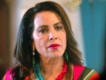 Alya estalla contra Fikriye tras descubrir toda la verdad sobre su pasado: &ldquo;T&uacute; nunca has sido mi madre&rdquo;