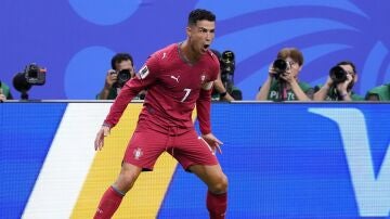 Cr&oacute;nica del Portugal - Uzbekist&aacute;n: 5-0