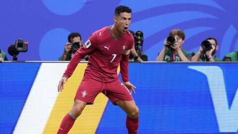 Cr&oacute;nica del Portugal - Uzbekist&aacute;n: 5-0