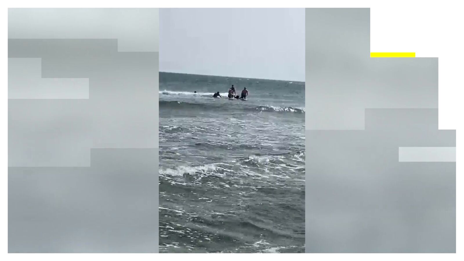 Rescatan en el mar a un presunto agresor sexual que intentaba huir en Almería