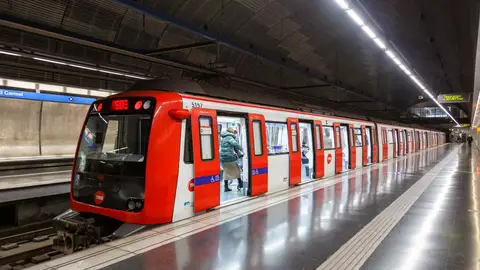 L2 del Metro de Barcelona L2 del Metro de Barcelona