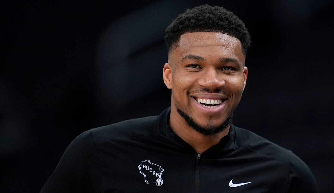Giannis Antetokounmpo en los Bucks