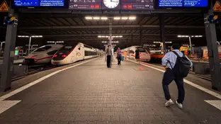 Alemania paraliza todos sus trenes por un fallo en el sistema de comunicaciones Alemania paraliza todos sus trenes por un fallo en el sistema de comunicaciones