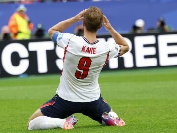 Harry Kane se lamenta de una ocasi&oacute;n fallada ante Ghana 
