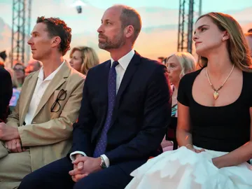 Benedict Cumberbatch, el príncipe Guillermo y Emma Watson Benedict Cumberbatch, el príncipe Guillermo y Emma Watson