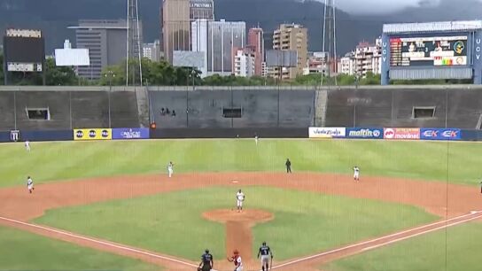 El partido entre Marineros y Senadores de la Liga Mayor de B&eacute;isbol Profesional