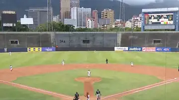 El partido entre Marineros y Senadores de la Liga Mayor de Béisbol Profesional El partido entre Marineros y Senadores de la Liga Mayor de Béisbol Profesional