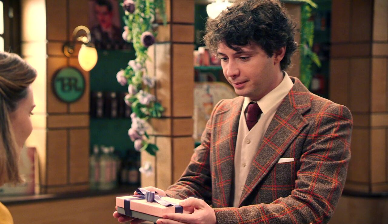 Avance del pr&oacute;ximo cap&iacute;tulo de Sue&ntilde;os de libertad: Miguel sorprende a Claudia con un regalo, &iquest;se estar&aacute; enamorando de ella? 