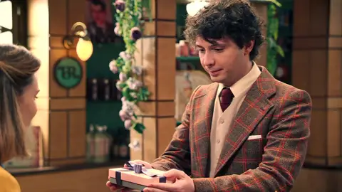 Avance del próximo capítulo de Sueños de libertad: Miguel sorprende a Claudia con un regalo, ¿se estará enamorando de ella? Avance del próximo capítulo de Sueños de libertad: Miguel sorprende a Claudia con un regalo, ¿se estará enamorando de ella?
