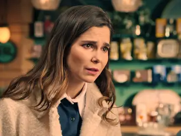 Capítulo 590 de Sueños de libertad; 25 de junio: Valentina le cuenta a Begoña los rumores que circulan en la colonia sobre ella Capítulo 590 de Sueños de libertad; 25 de junio: Valentina le cuenta a Begoña los rumores que circulan en la colonia sobre ella