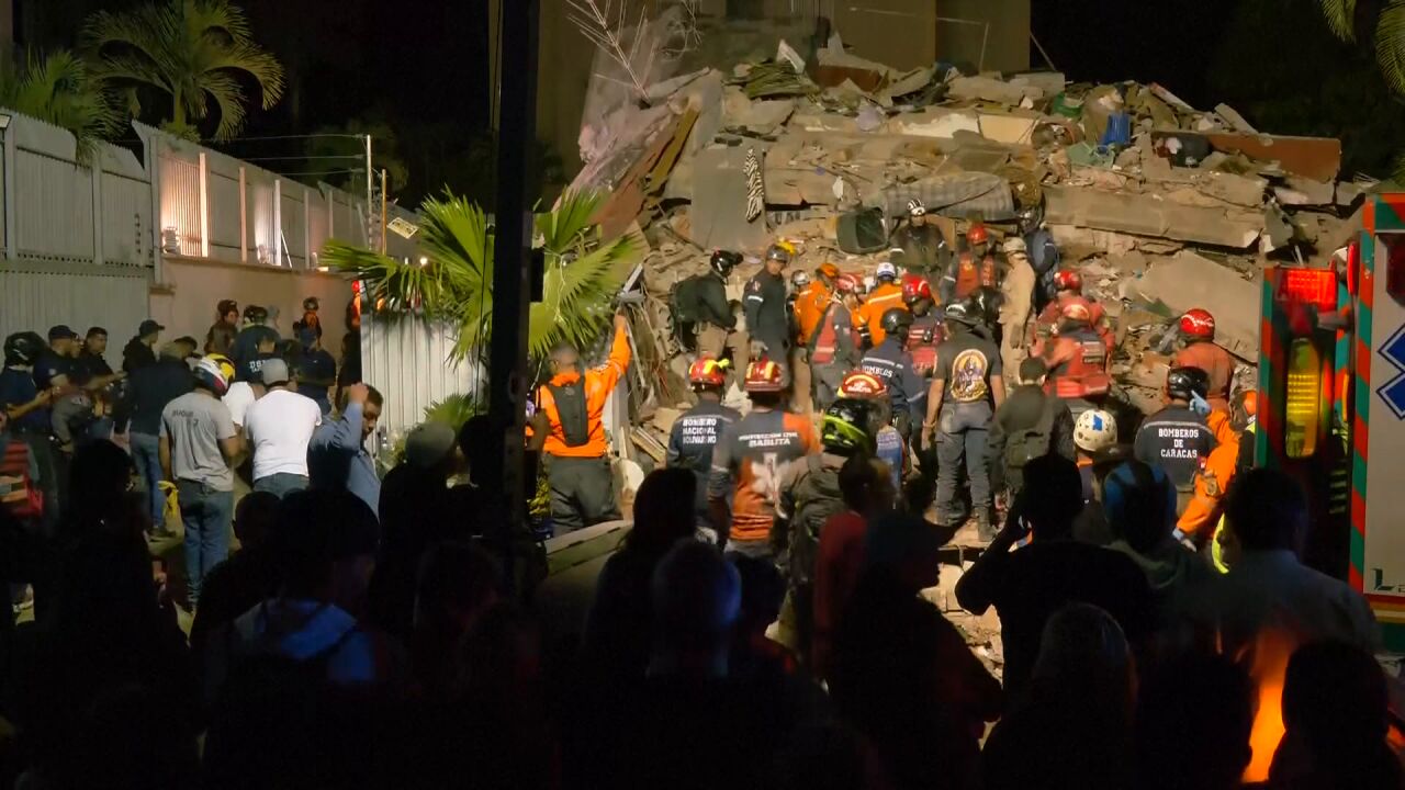 Dos terremotos en segundos y alertas de tsunami, así fue el gran desastre en Venezuela