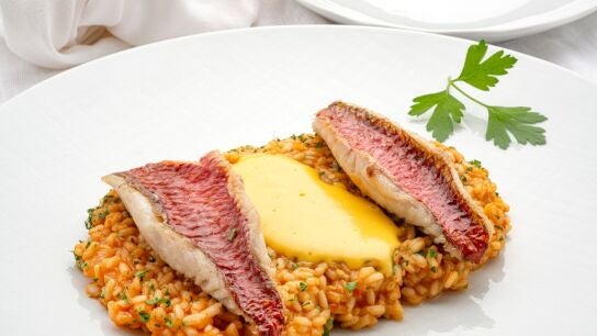 Arroz con salmonetes