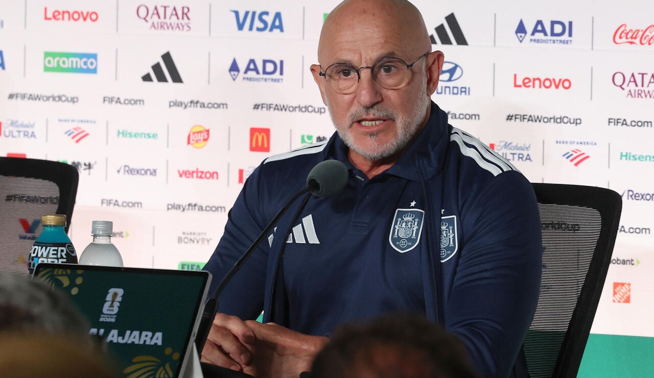 Luis de la Fuente en rueda de prensa