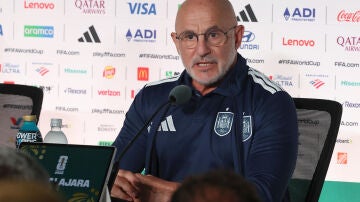 Luis de la Fuente en rueda de prensa