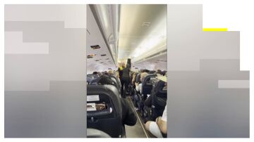 Los pasajeros de un avi&oacute;n sienten los temblores de los terremotos de Venezuela 