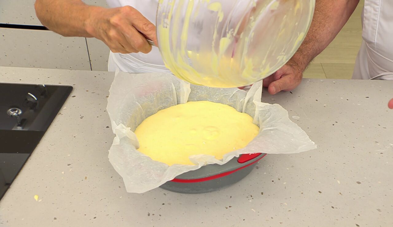El truco infalible de Argui&ntilde;ano: c&oacute;mo hacer un bizcocho aunque no tengas horno