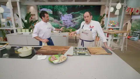 ¡Sorprendente! Karra Elejalde se come un diente de ajo ¡Sorprendente! Karra Elejalde se come un diente de ajo