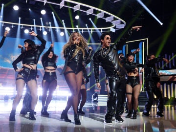 &iexcl;Pedazo de show! J Kbello y Nia recrean una Super Bowl de infarto como Bruno Mars y Beyonc&eacute;