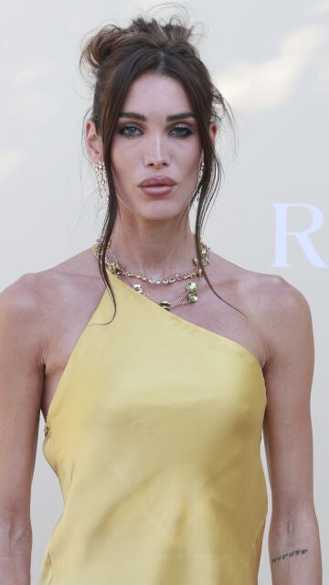 Marta López Álamo en el photocall del evento Rainbow