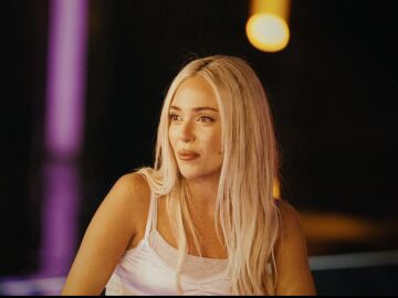 Ana Mena llora en los ensayos