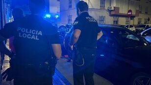 Agentes de la Polic&iacute;a Local de Sanl&uacute;car de Barrameda