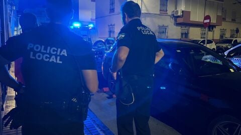 Agentes de la Polic&iacute;a Local de Sanl&uacute;car de Barrameda