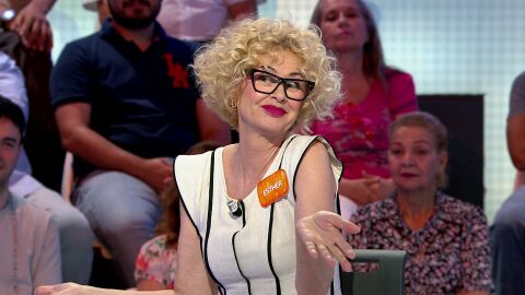 &iquest;Con qu&eacute; famosa confunden a Esther Arroyo?: &ldquo;Las dos llevamos agua&rdquo;