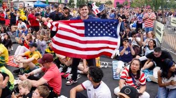 Aficionados de Estados Unidos en Los &Aacute;ngeles